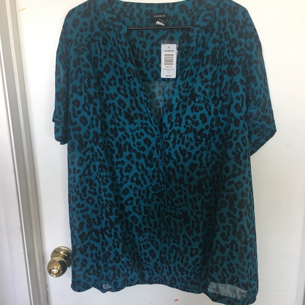 Animal print top with front pocket